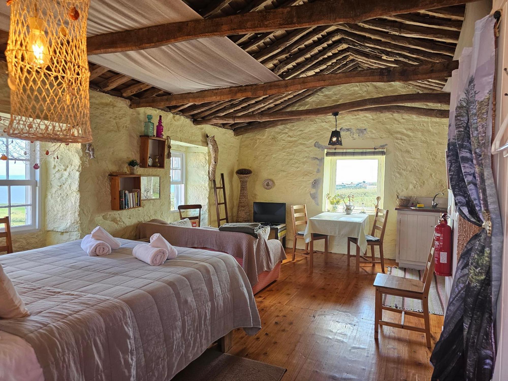 Casa Anjos Holiday Cottages Cedros Room photo